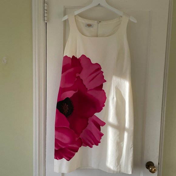 NWOT Talbots Sleeveless Sheath Dress with Pink Flower Size 12P - Picture 4 of 4